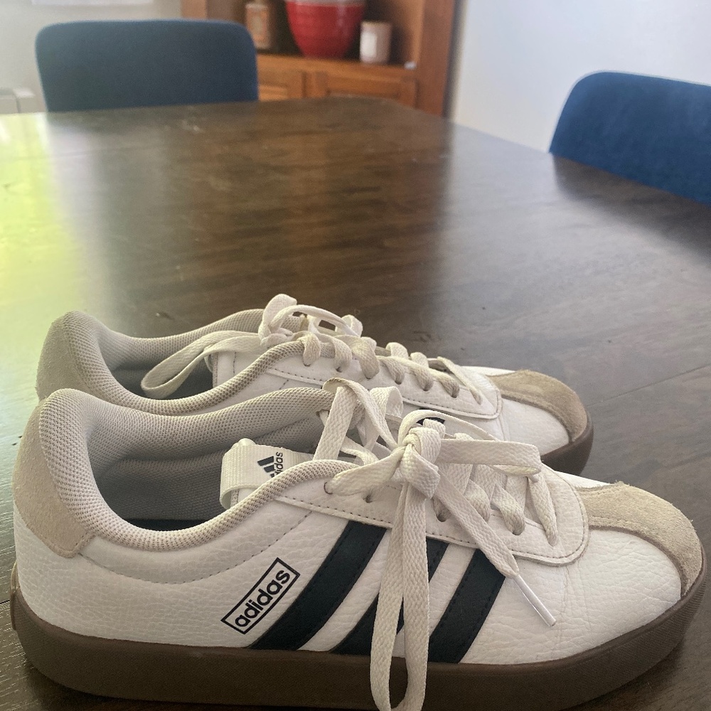 Adidas VL Court 3.0 women’s shoes